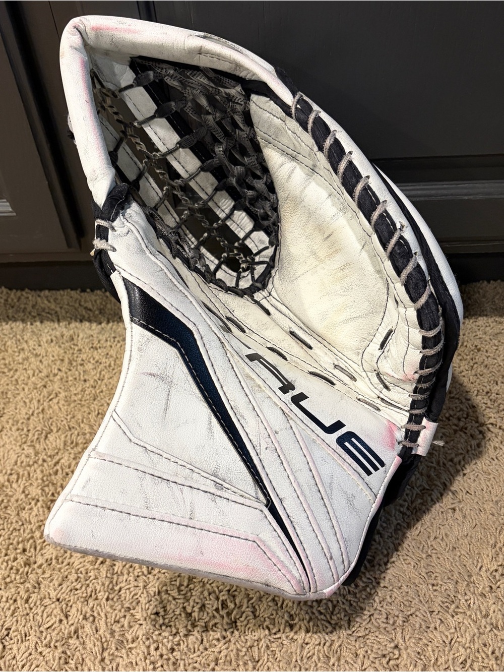 True (Crafted By Lefevre) L12.2 Goalie Glove - Senior Pro White w/Black